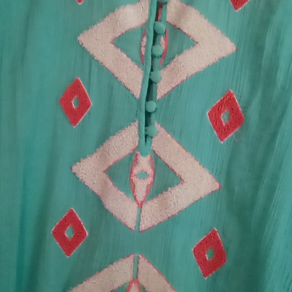 Aztec Dress - Picture 2 of 3